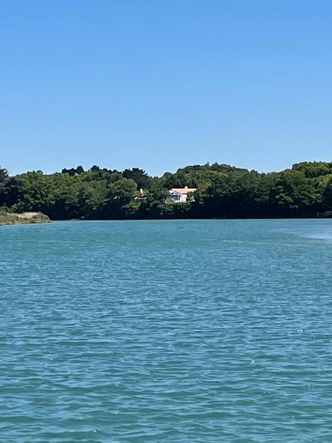 Maison En Bord De Riviere De Mer Le Fenouiller Extérieur photo